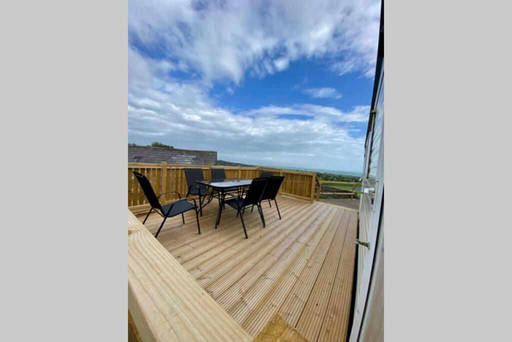 Snowdon Bay - North Wales - Stunning Llyn Peninsula Mountain & Ocean Views - Wilde Retreats Villa Pwllheli Exterior foto