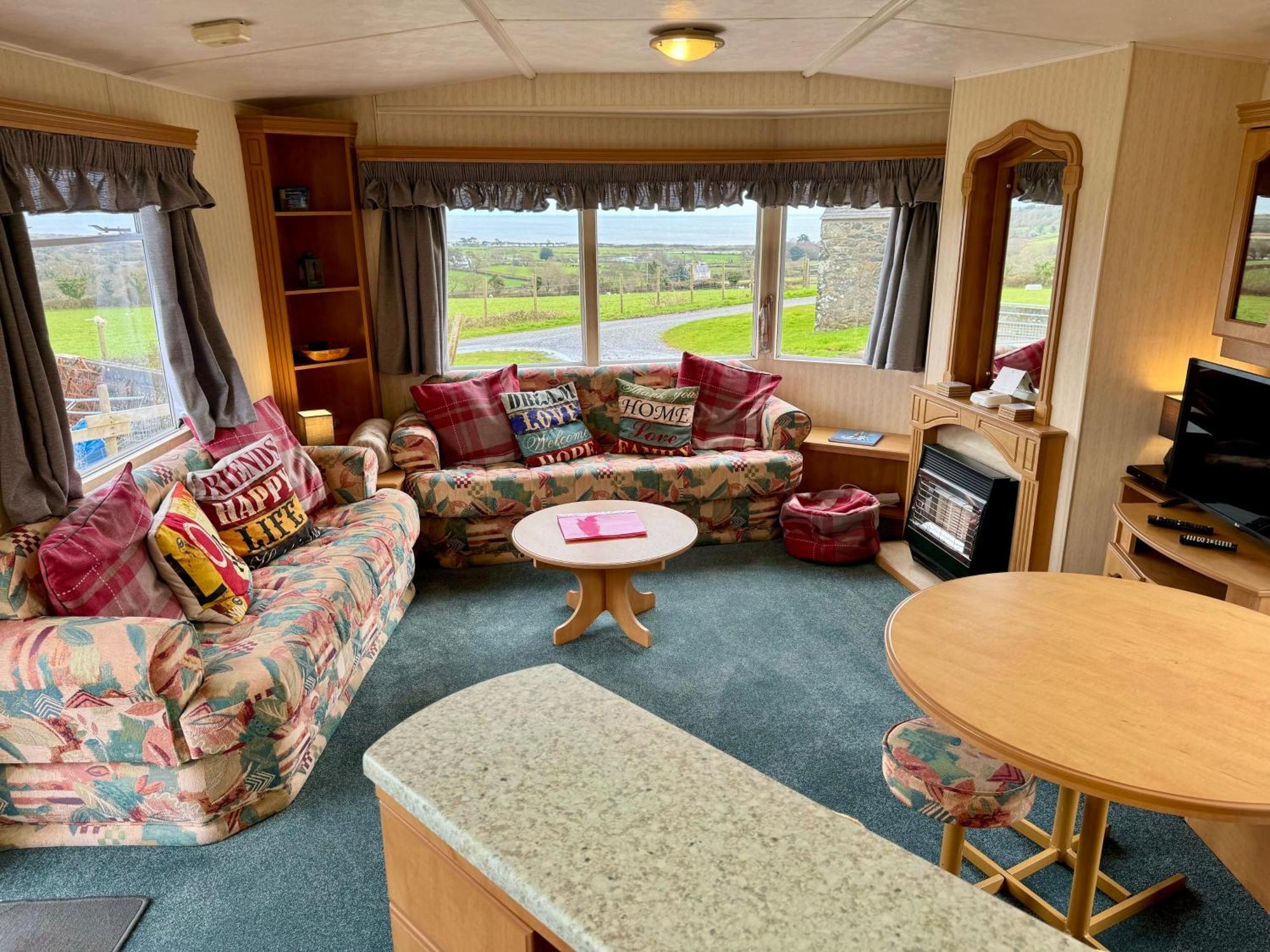 Snowdon Bay - North Wales - Stunning Llyn Peninsula Mountain & Ocean Views - Wilde Retreats Villa Pwllheli Exterior foto